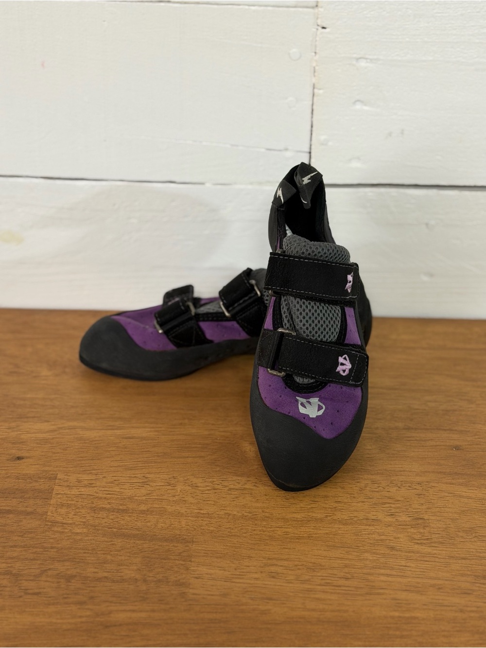 Evolv Eco-Trax Women’s 6.5 Purple/Black Rock Climbing Shoes